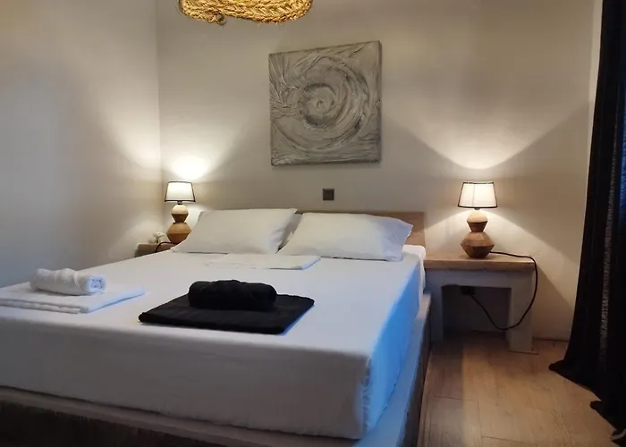 Rodoessi Korissia (Kea)